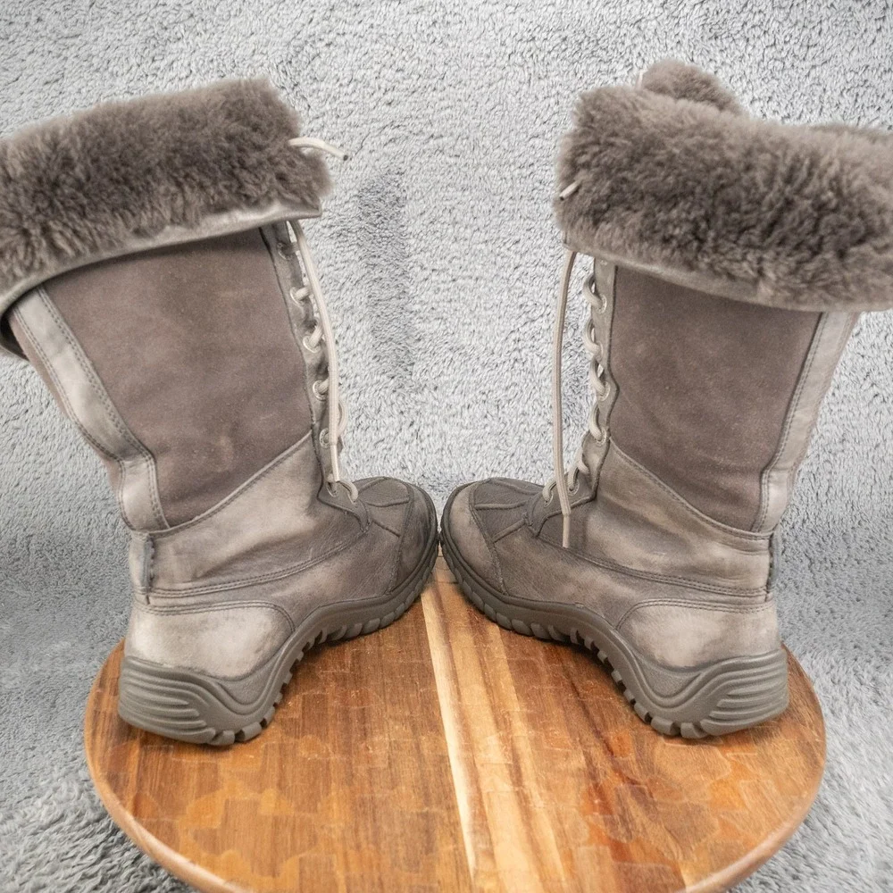 UGG AUSTRALIA Adirondack Gray Waterproof Sheepskin‎ Tall Boots Sz 7 US